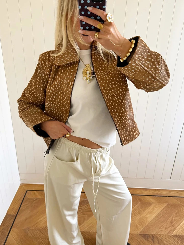Fashion Leopard Printed Female Coat Lapel Long Sleeve Zipper Women Crop Jacket Chic Lady Streetwear High Street 2026 Autumn 261019