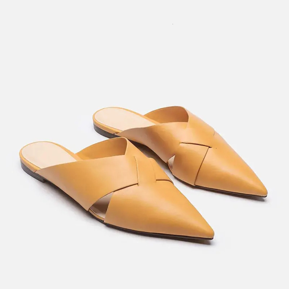 Designer Sport Outdoor Brief Leather Cross Belt Ladies Pointed Toe sneaker Mules Hollow Slippers Woman Flat Sandalias Femininas lowtop Yellow Slides