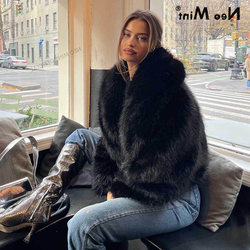 Mint Neo Strt Shawl Collar Fur Coat Women 2024 Winter Cool Girls Black Short Fur Jacket Chic Overcoat S2610164UJ4