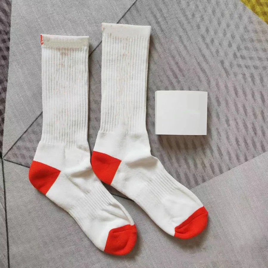 High quality sports socks mens womens socks sports Winter Socks Women Brand Designer Fashion Stockings Socks Luxury Embroidered Letter Mid Tube Sock