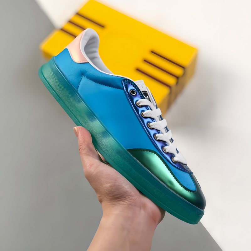 Skateboard shoes casual shoes designer shoes classic shoes vintage shoes comfortable shoes waterproof shoes breathable shoes outdoor anti slip shoes
