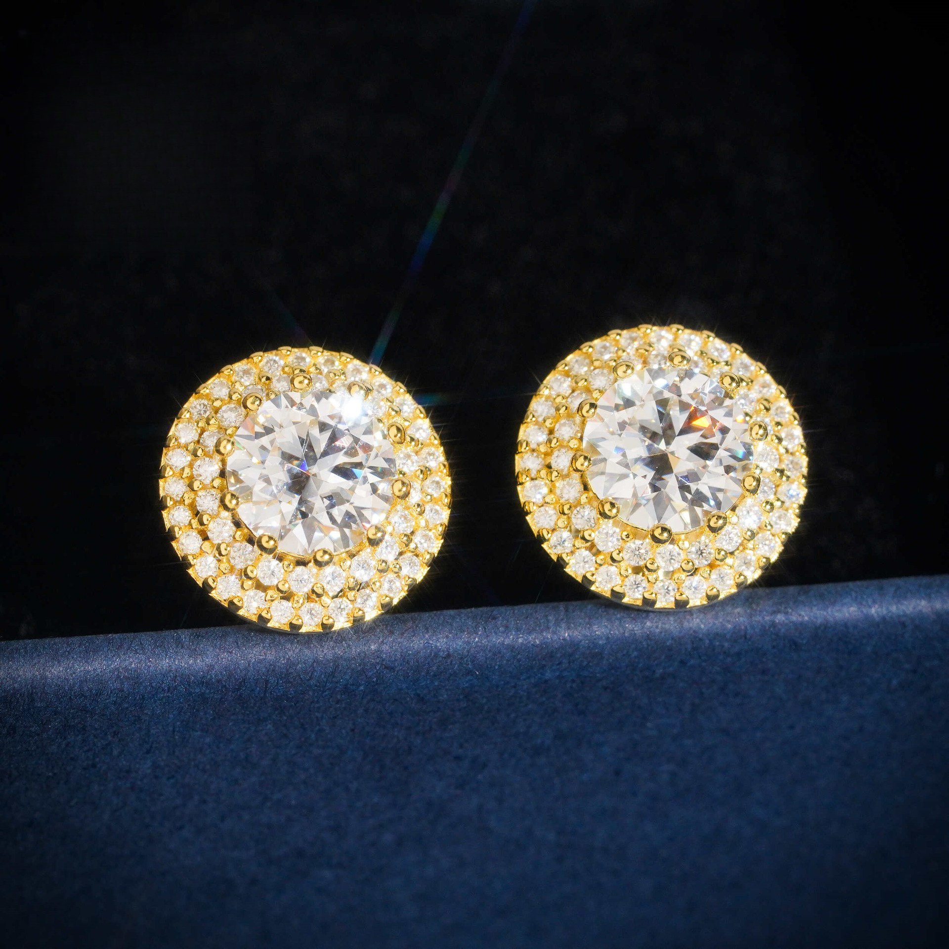 Independent brand, hip-hop popular S925 sterling silver moissanite earrings, round, double-layer, luxurious design, style, earrings