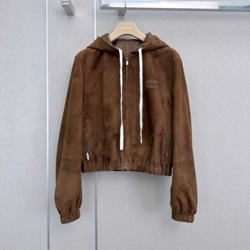 Women's Jackets Designer 2026 Autumn/Winter New Fashionable And Elegant Brown Suede Hooded Jacket And Skirt Set 7QBO