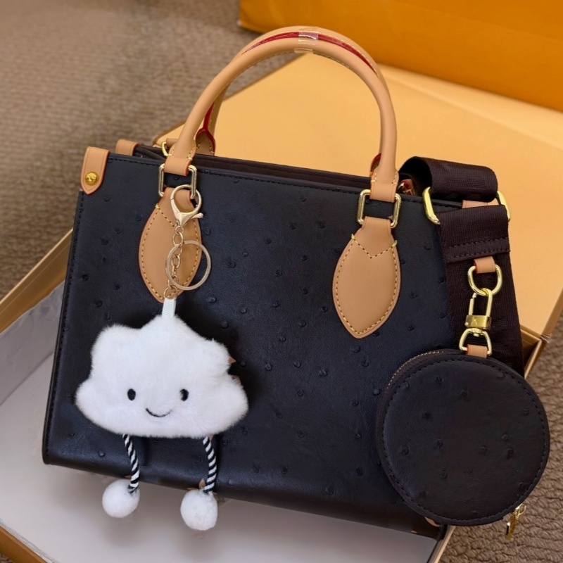 Tote bags retro shoulder bags classic crossbody bags leather handbags top designer bags practical commuter bags high-quality women bags premium shop