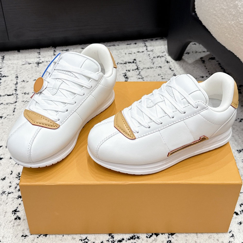 Buttersoft Sneaker Mens Designer Sneaker 1AJAQD Fashion Brand Understated Look Womens Sneaker Comfort Soft Casual Running Shoes EVA Outsole Size 35