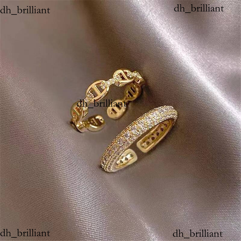 Marque Designer Bijoux Lumière Luxe Niche Conception Multi Couche Empilage Haut De Gamme Mousseux Diamant Épissage À La Mode Tempérament Index Ba