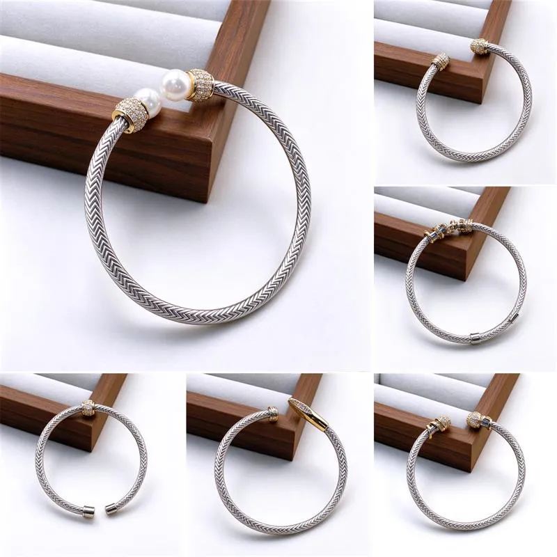 Collier à breloques alphabet en métal de créateur polyvalent + combo bracelets