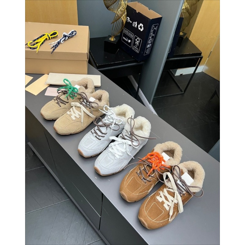 MM Designer Chaussures Hommes Femmes Couple Hiver Polaire Doublé Rétro Baskets En Daim Chaud En Peluche Cheville Chaussures Casual Lace Up Chauss