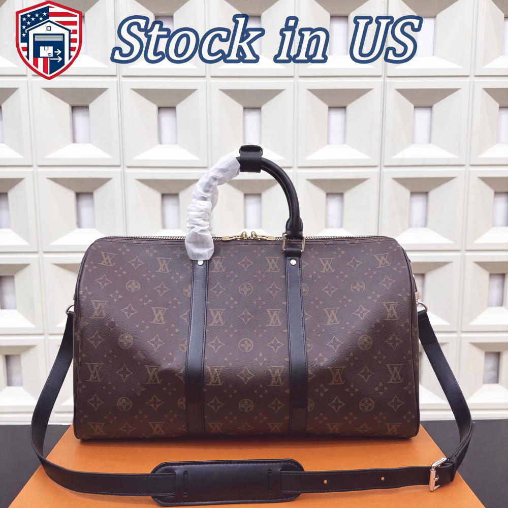 Designer Bag Unisex large-capacity travel bag Quality Shoulder Bag Classic Stitching Texture handbag Luxury Pillowcase bag black Genuine Leather Cla