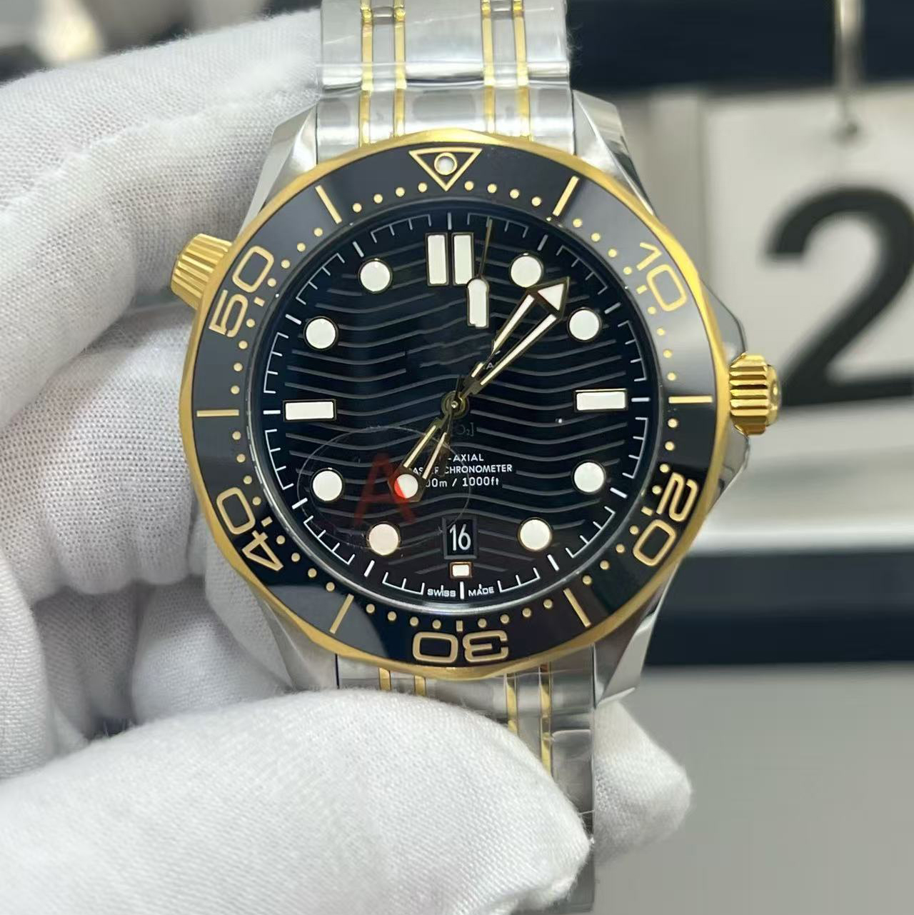luxury Men 41MM Automatic Mechanical Outdoor Mens Watches Watch Black Dial With Stainless Steel Bracelet noctilucent Diving Rotatable Bezel rubber C