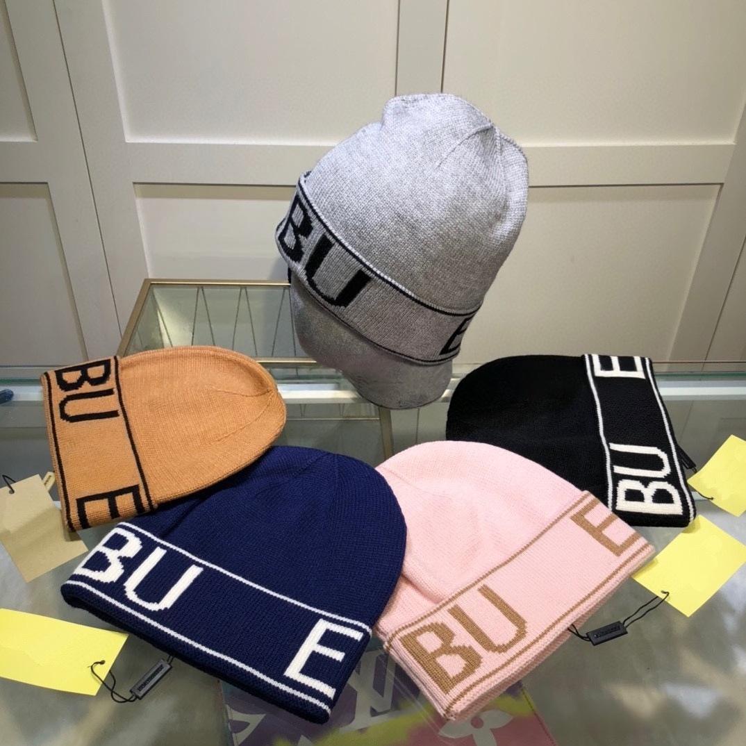 Designer wool beanie Luxury Fashion sports ski cap knitted woolen material ear protection warmth retaining american street style hat sweat wicking f