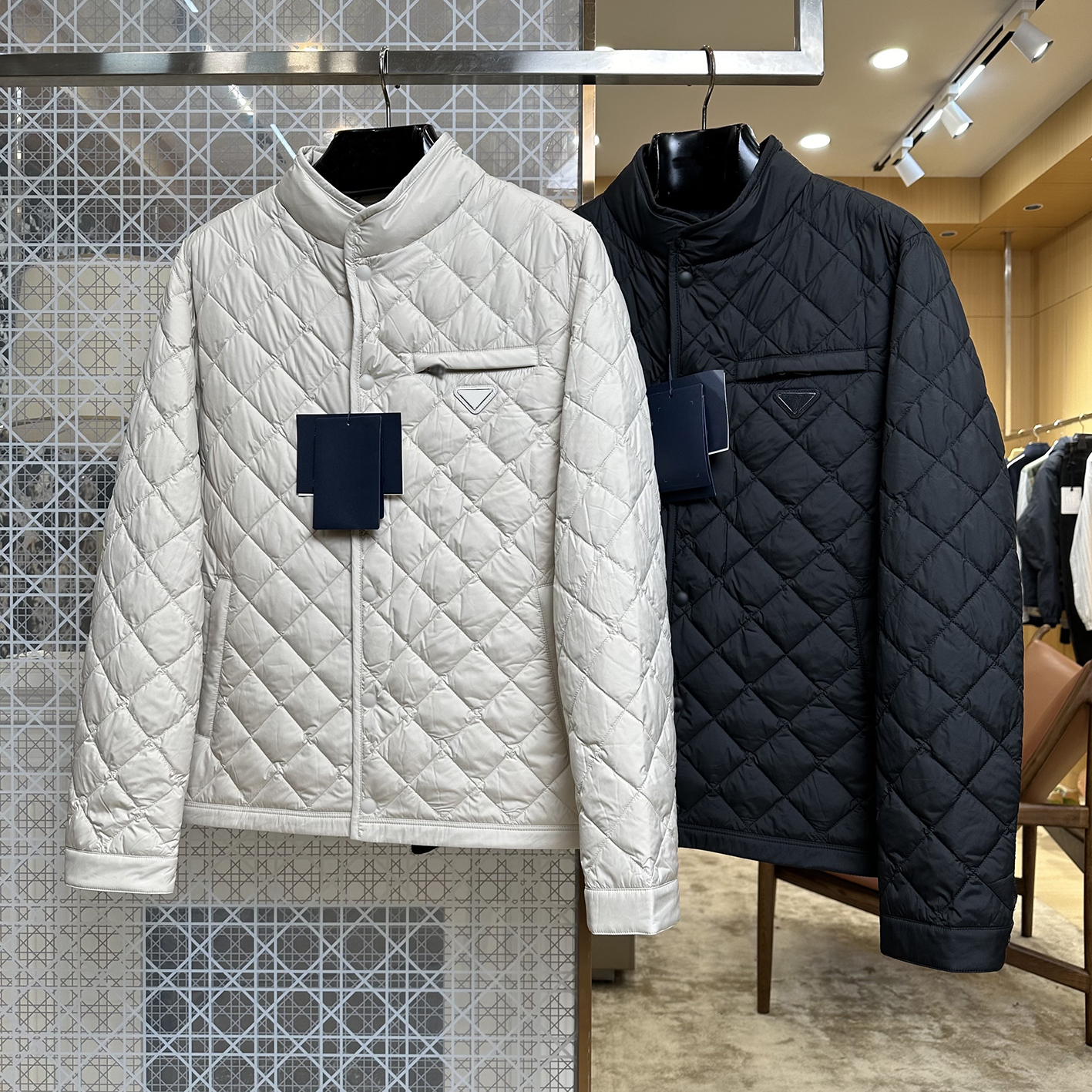 Designermerkkleding, hoogwaardige herenbovenkleding, donsjack voor heren, katoenen jack met opstaande kraag, losse en stapelbare casual korte jas, s