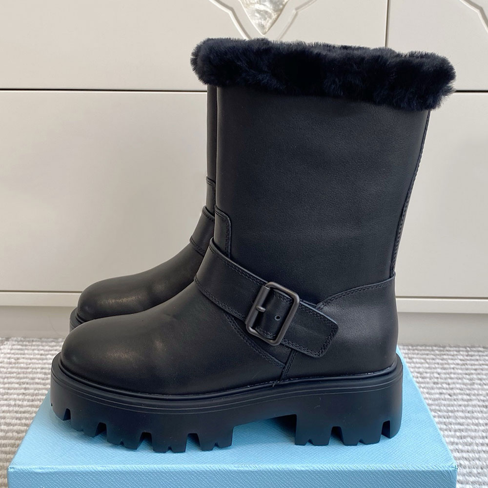 Suede Ankle Boots Womens Designer Snow Boot Fashion Luxury Warm Platform Ski Boots Vintage Style Brand Autumn Winter Knight Boots Anti Slip Rubber S