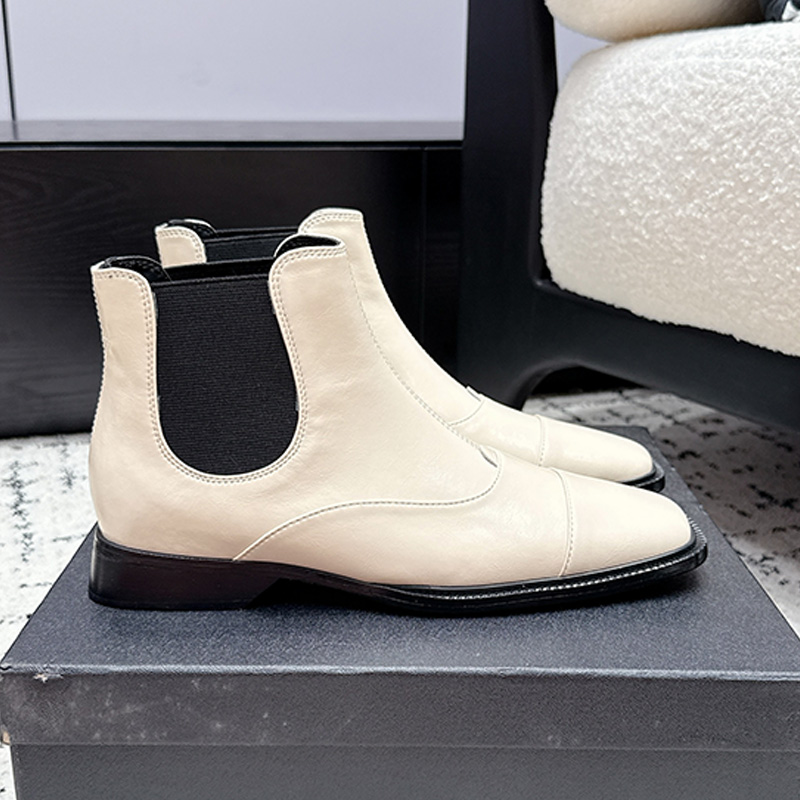 High Quality Designer Womans Chelsea Short Boots Classic White Calf Leather Splicing Side Elastic Fabric Ankle Boots Womens Outdoor Daily Wear Short