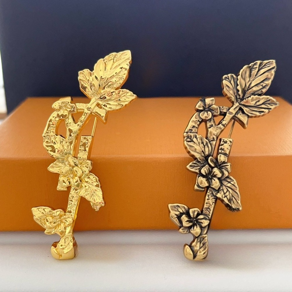 Broches pour Femme Luxe Lettre Broches Broche Designer Hommes Femmes Broche Incrustation Cristal Perle Broche Bijoux Vêtements Décoration Accesso