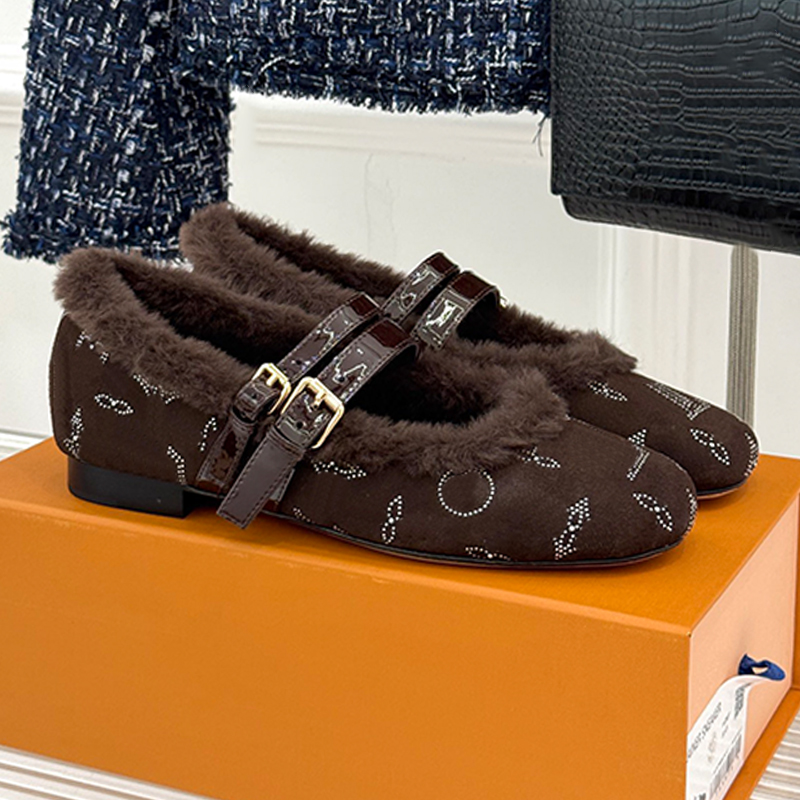 Womens Bella Mary Jane Ballerina 1AKXUL Elegant Mahina Suede Calf Leather Shearling Lining Round Toe Ballet Flat Designer Adjustable Buckle Two Stra