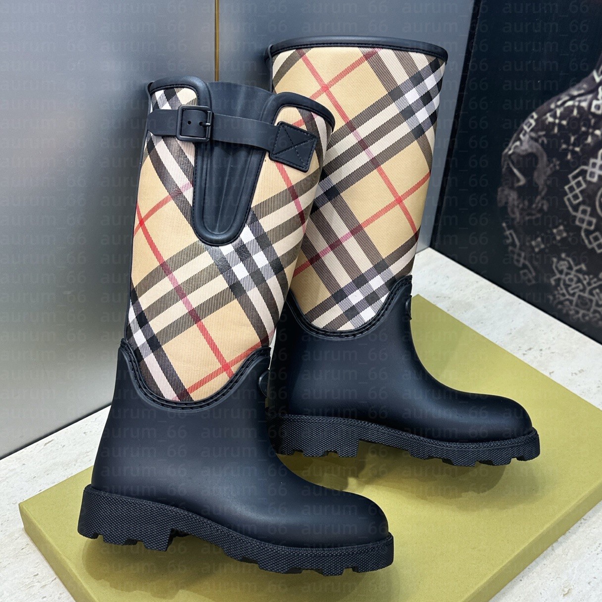 Womens Boots Luxury Designer Marsh Stamp Boots Rain Boots Plaid Style Women Platform Shoes Woman Ankle Rock Boots Metal Decor Woman Martin Boots Ber