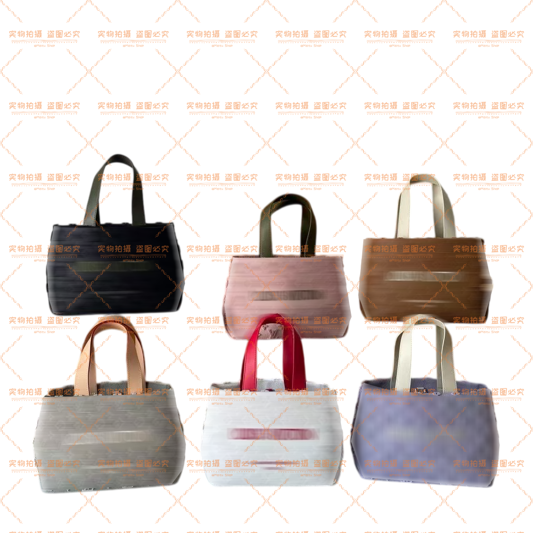 Sac fourre-tout polyvalent fabriqué à partir de matériaux de haute qualité, accessoire parfait au quotidien.