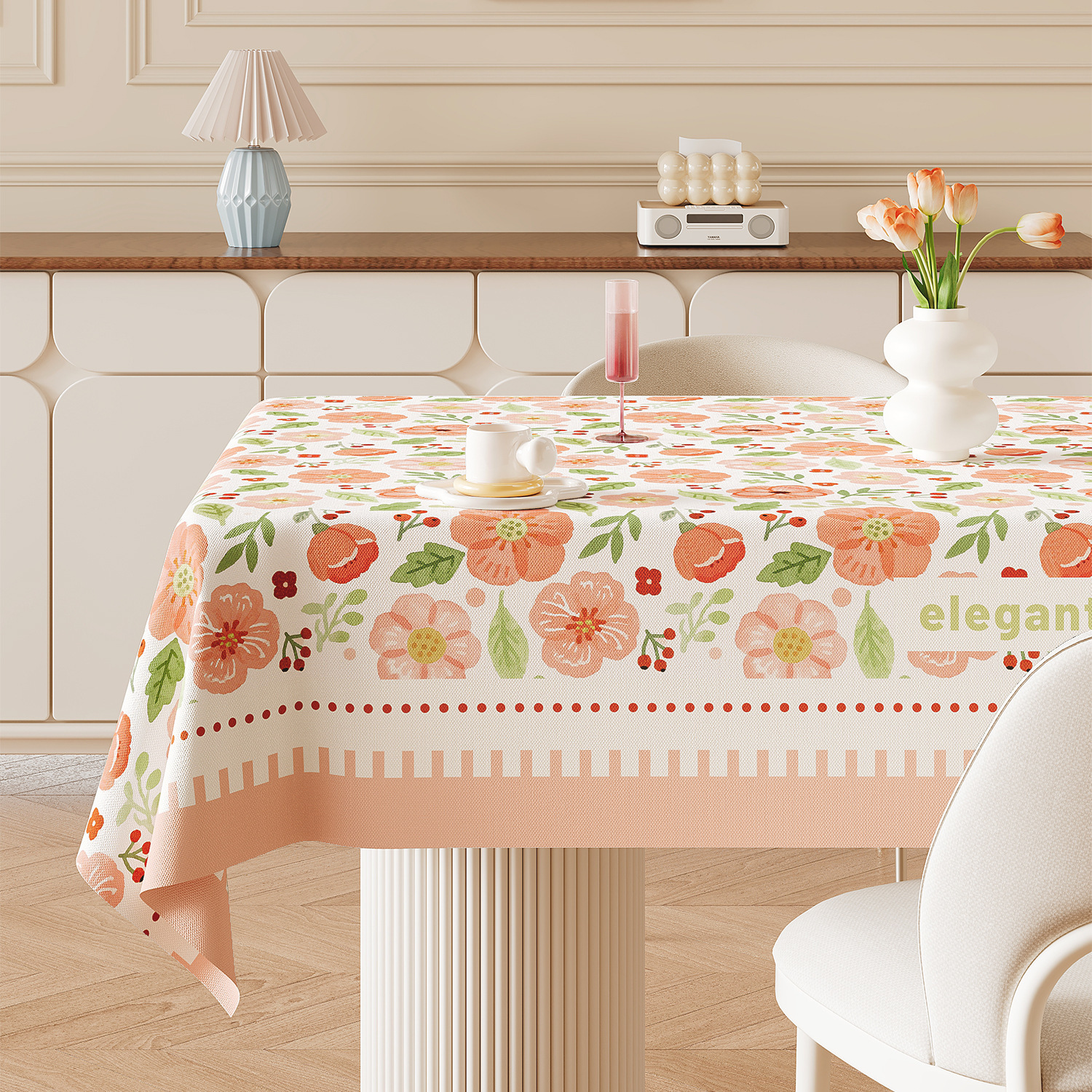 YL-39365 Nappe de style mignon sur mesure, imperméable, résistante à l'huile, résistante à la chaleur et facile à nettoyer, disponible en formes