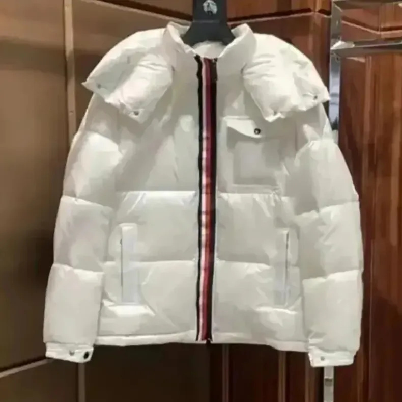 Hot-selling men's hooded down jacket, windproof and glossy design with NFC function, loose fit, thickened casual winter coat.