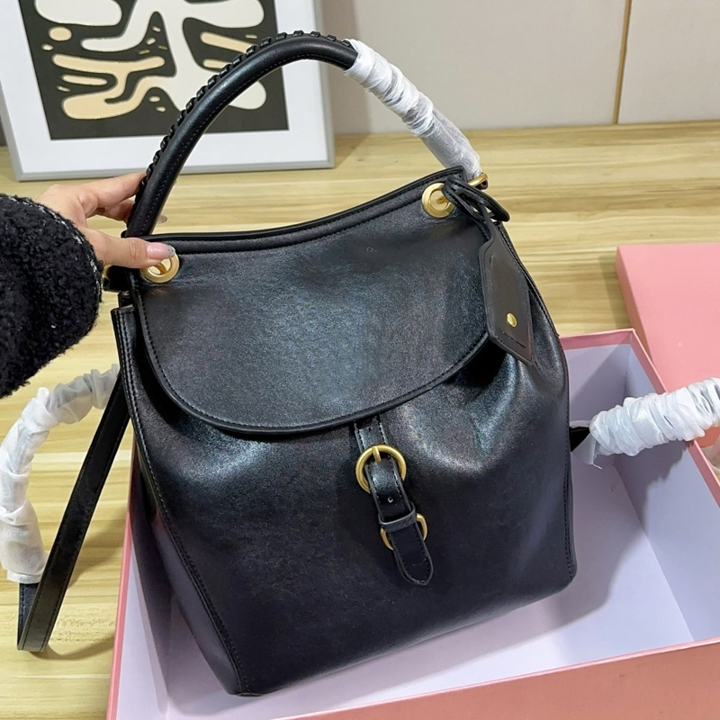 Free Shipping Designer Backpack Luxury Bag 100% genuine leather bag Women Designer Bag Commuter Bag Large Capacity Handbag Bag for WomenHOBO BAG