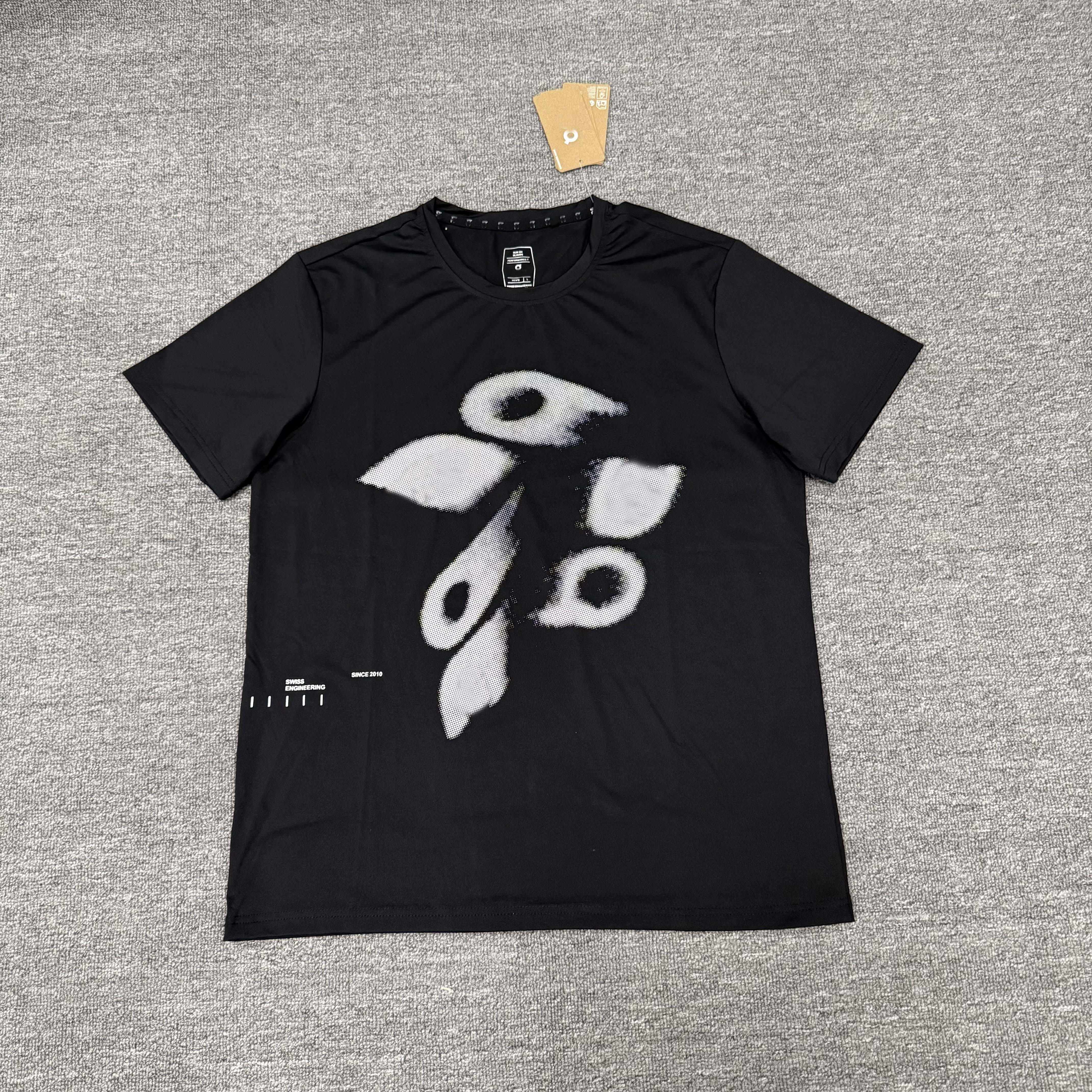 Summer men's fashion tshirt designer running tee summer outdoor fitness training slow jogging Tshirtbreathable men's quick drying T-shirt