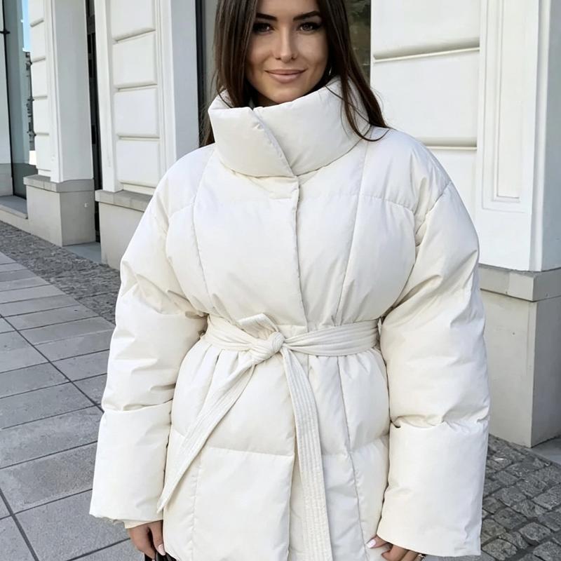 Manteau rembourré d'hiver de styliste de haute qualité pour femmes, manches longues, cravate à la taille, col rabattu, veste Streetwear mi-longue