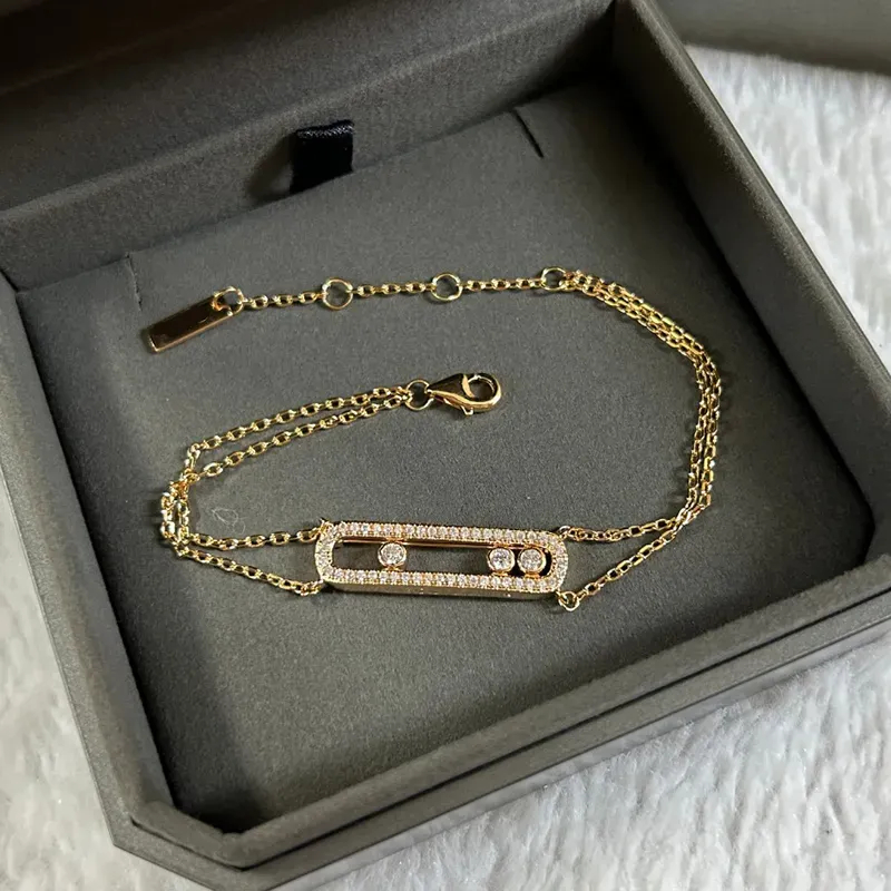 Ensemble de bagues assorties avec collier et ornement en diamant pour femme, élégant et exclusif, cadeau de compagnon idéal