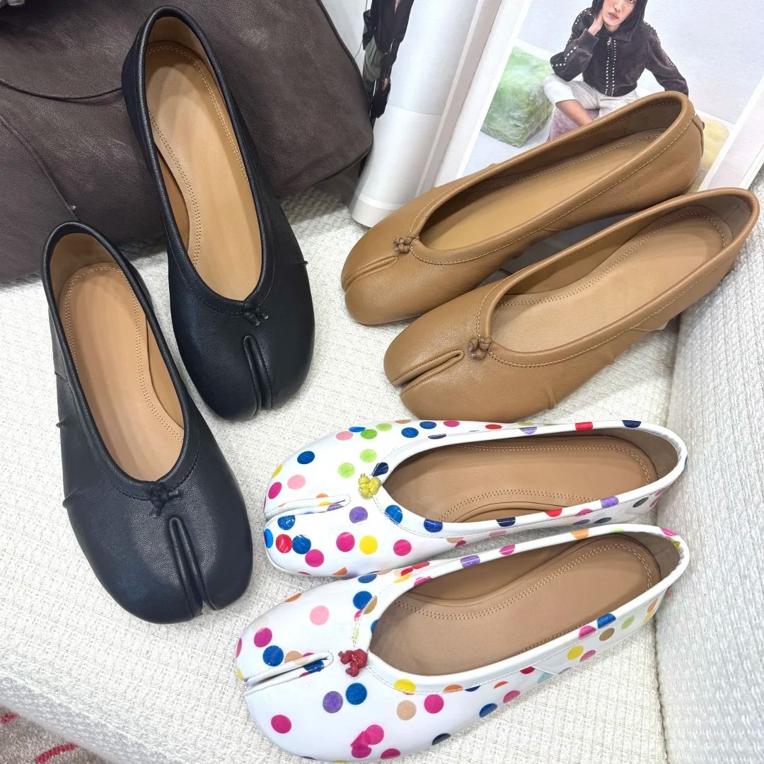 Womens mm6 maison tabi Shoe Ballet Flat Designer Mary Jane dress Shoe Luxury Scuffs ballerina Loafer Fall walk Shoe Outdoor sport leather Hike wedge