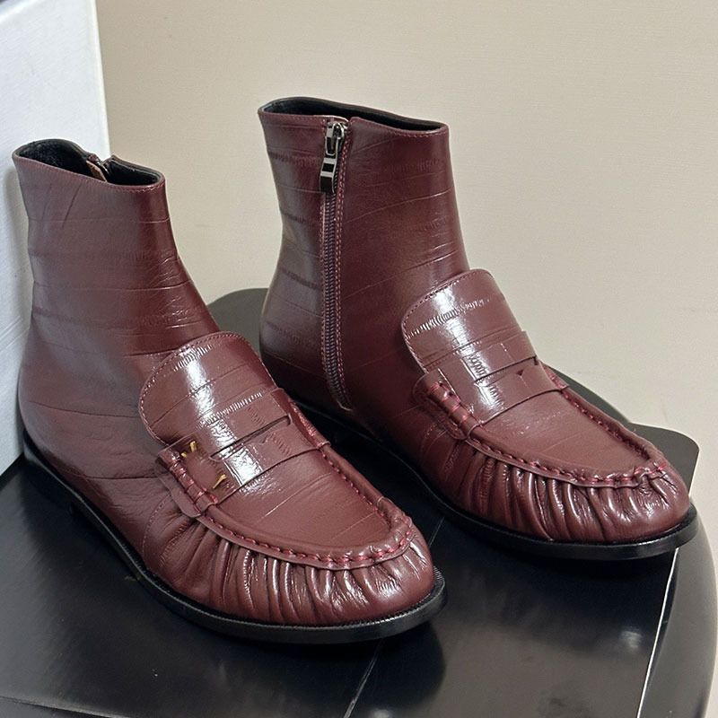 Designer autumn versatile boots luxury womens retro boots anti slip wear resistant leather outsole boots old money style side zipper closure boots s