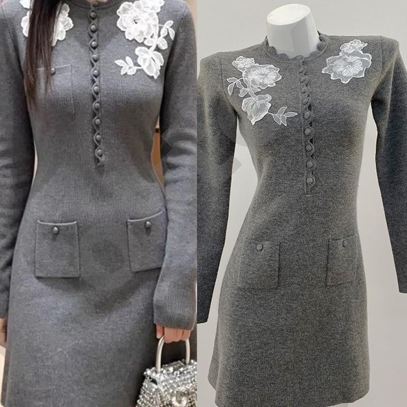 Mini robe en tricot à manches longues et demi-bouton pour femme, col festonné, appliques florales, poches avant, coupe cintrée, élégante, robe tr