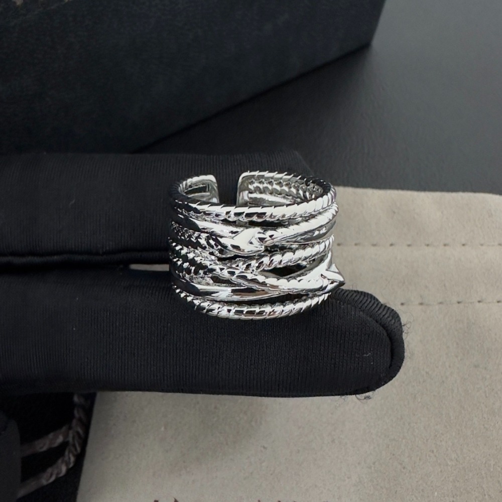 Rings Designer Ring for Women Wedding Rings Open Man Vintage Hoop Ring Punk Luxury Jewelry Gifts Band Ring