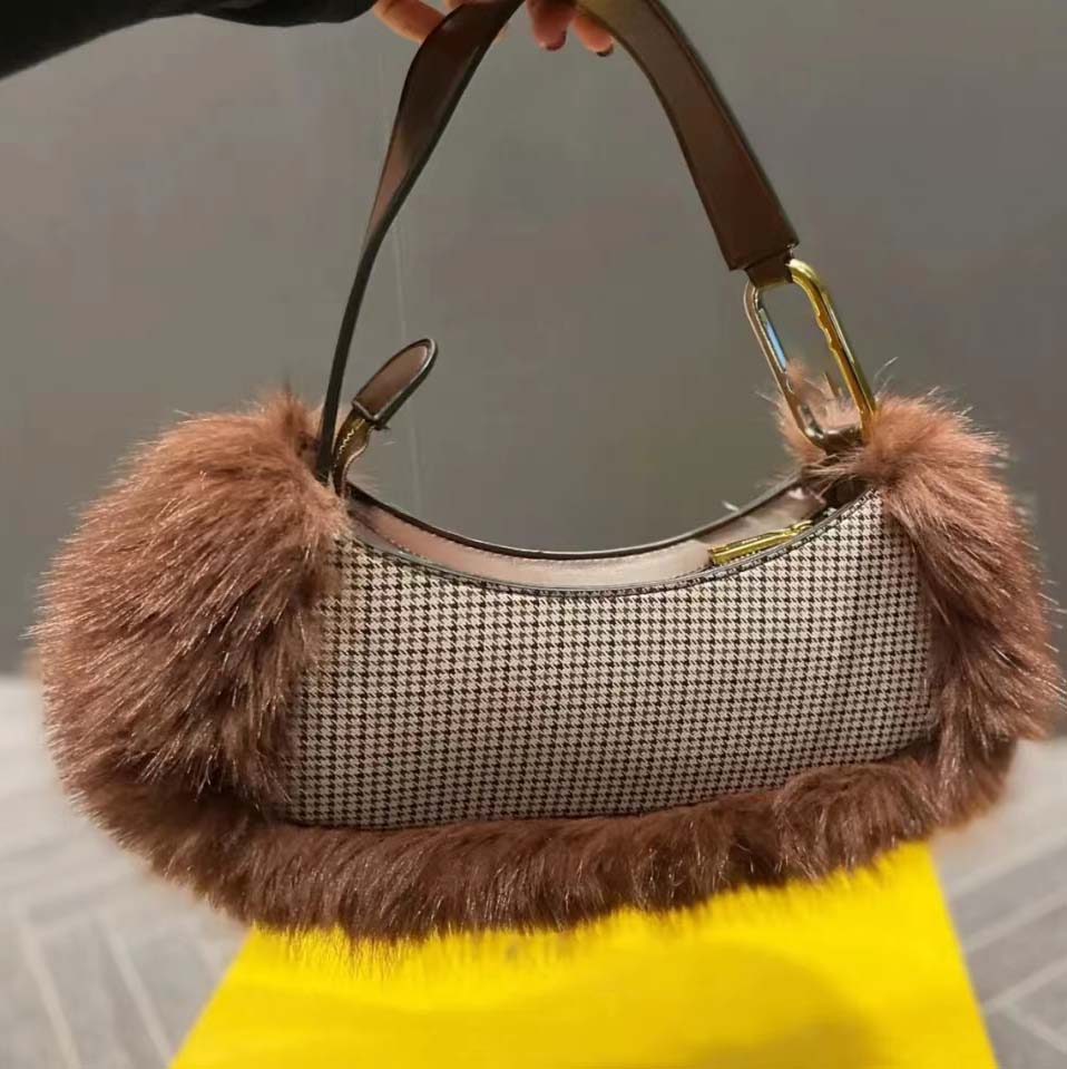 Designer Bag Shoulder bag Luxury Bottom Letters Handbags Half moon bag Leather Cross body Purses Classics Wallet Women Versatile Mini Underarm Bag H
