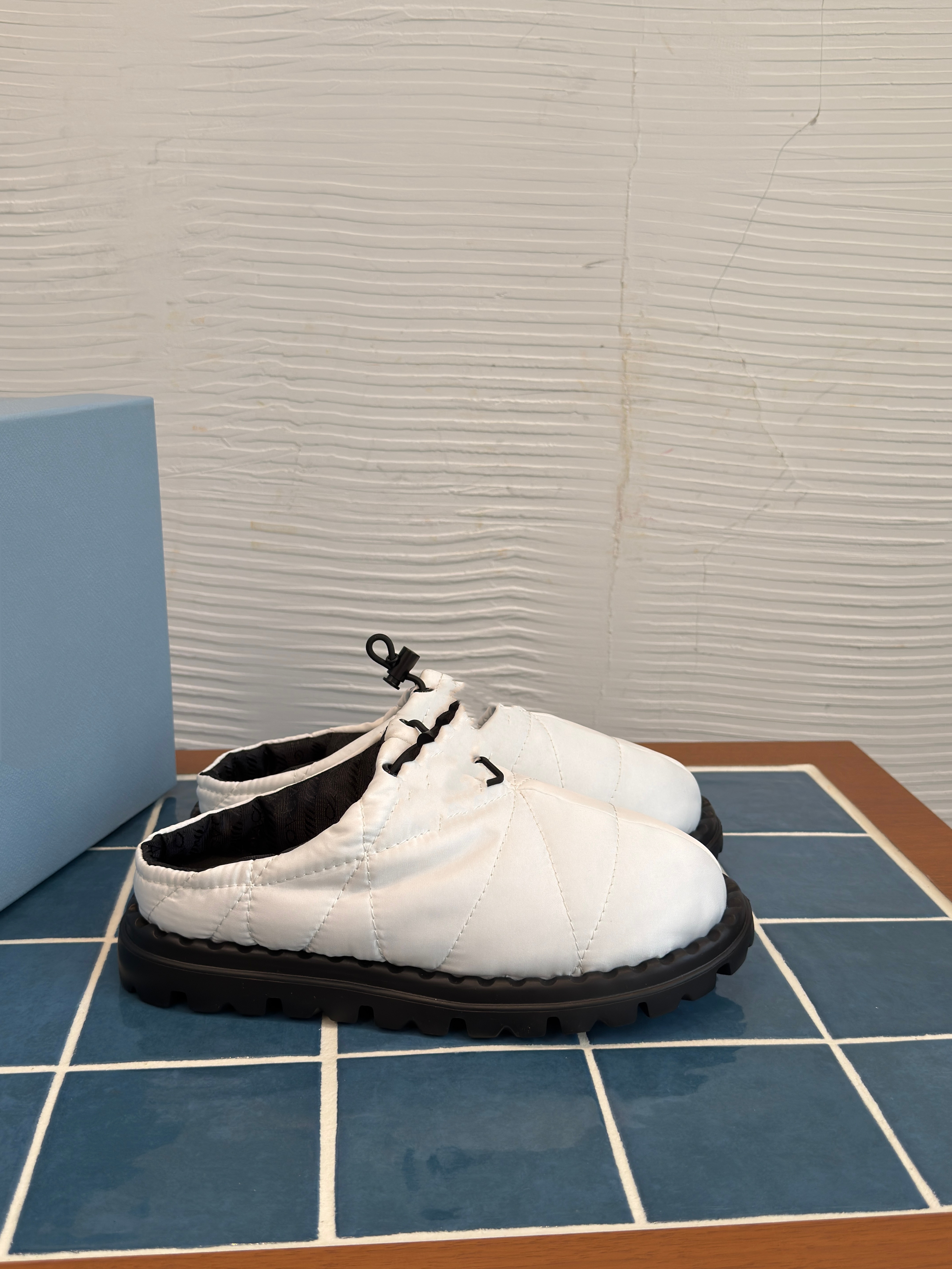Unisex Puffer Snow Boot Mules Waterproof Nylon Slip-Ons with Triangle Logo & Chunky Rubber Sole Winter 2026 New Arrival