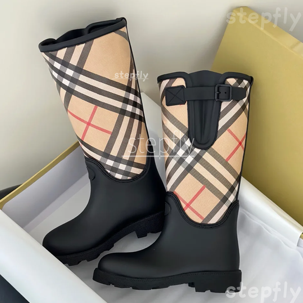 Designer boots Women Fashion Rain Boots Waterproof Non-slip Rubber Ankle Boots Trendy Solid Color Casual Outdoor Rain Shoes for Ladies Size:35-40