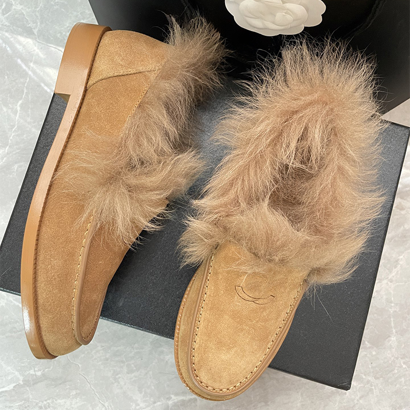 Mocassins à franges en daim de couleur camel pour femmes d'automne et d'hiver, chaussures rétro décontractées à bout rond en vraie fourrure, un p