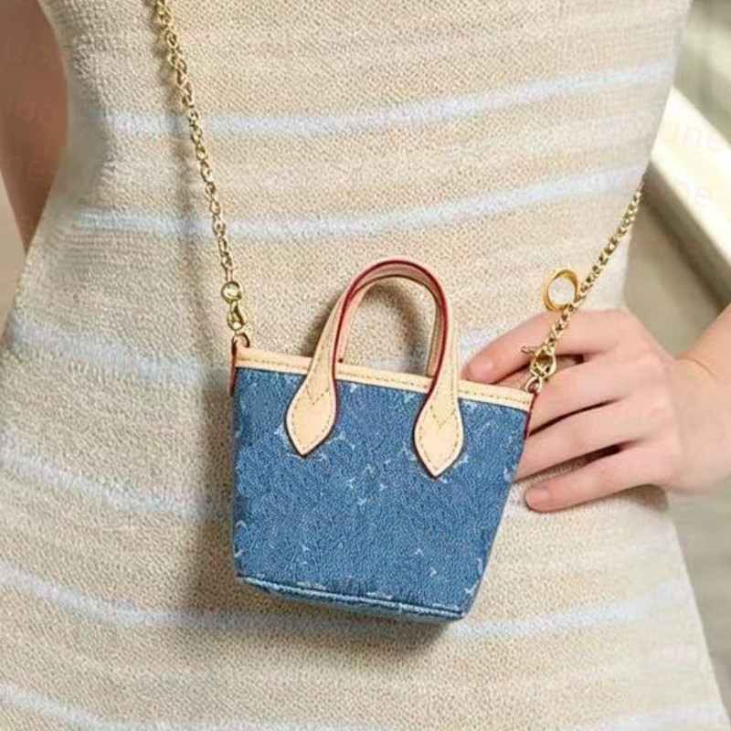 Designer Women Mini Denim Tote Bag Charm Vintage Monogram Jacquard Top Handle Handbag Gold Chain Crossbody Purse Small Shopping Shoulder Bag 12cm