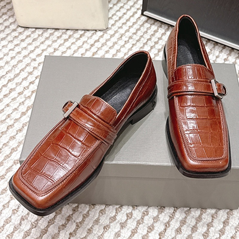 Ladies Retro Square Toe Loafers Crocodile Embossed Soft Leather Multi Functional Anti Slip Thick Heel Sole Retro Workplace Formal Shoes