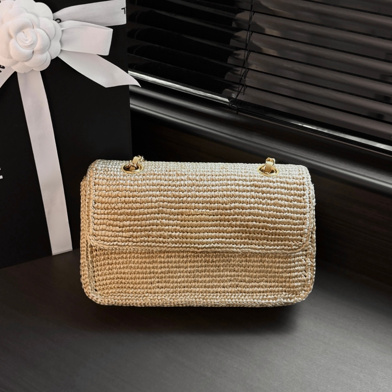 12A womens designer bag Beige Knit CF Woven raffia material 25CM classic flap bag mirror quality bags designer beach bag luxurys handbags summer bag
