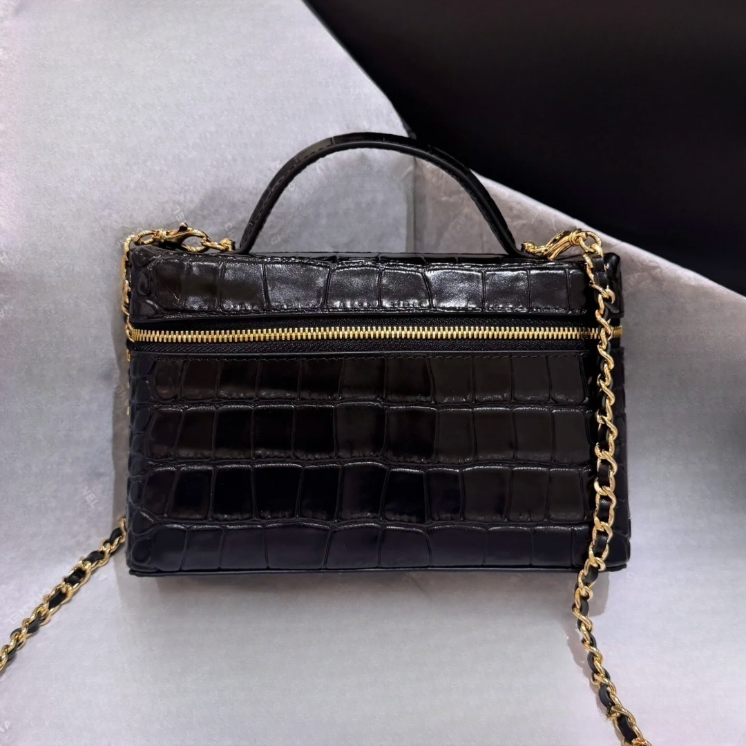 Luxury Vintage Box Bag Women Designer Shoulder Crossbody Handbag French Shiny Crocodile Embossed Calfskin Leather Woven Chain 18K Gold Plated Hardwa