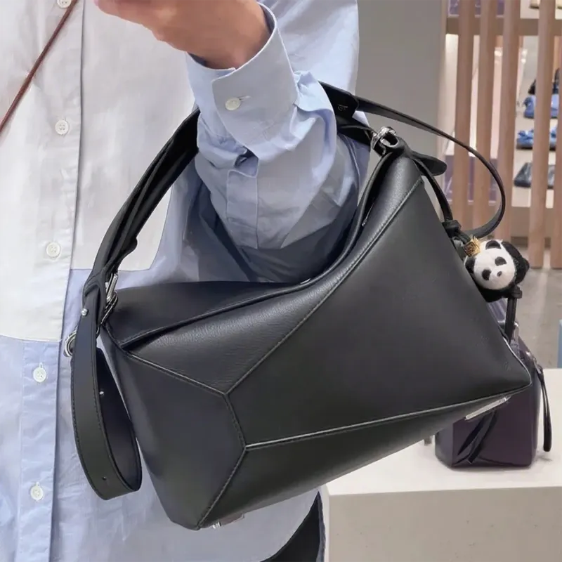 High Quality Designer Handbags Shoulder Bags 10A Women's Crossbody Leather Hardware Platinum Bags Square Luxury Tote Bags Fashionable Messenger