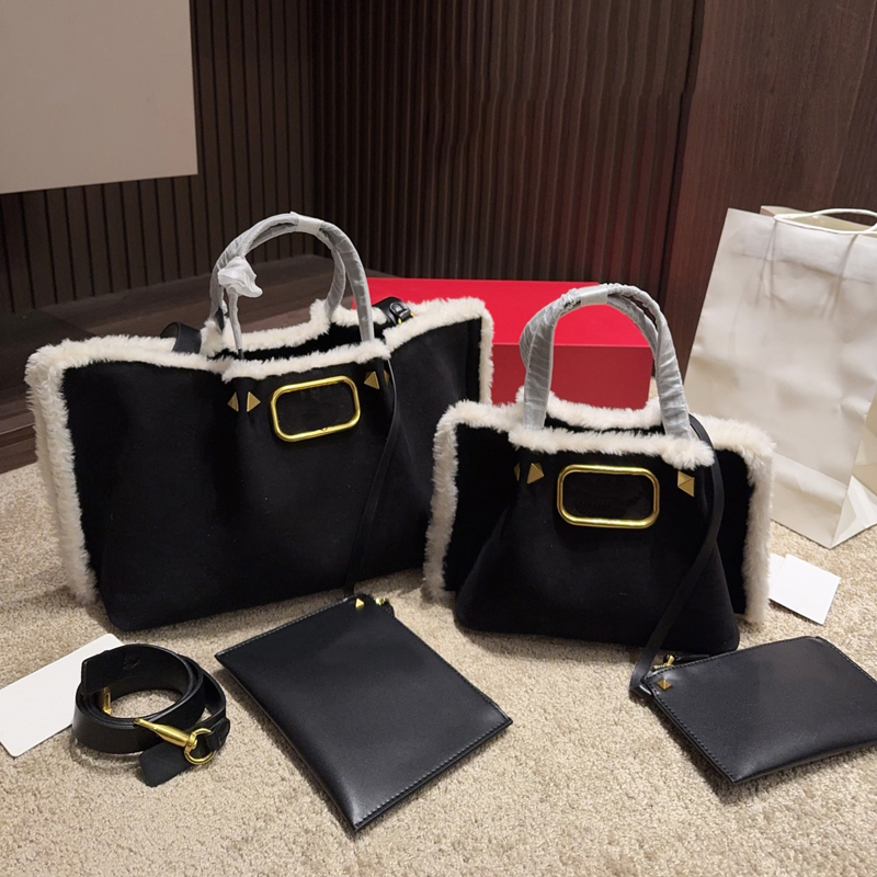 Designer handbag large capacity shopping bag women deer skin shoulder bag white plush bag with contrasting edge design daily attendance luxury bag