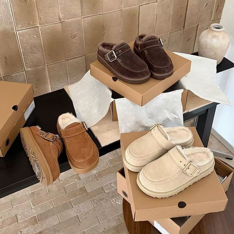 Designer boots Women Goldenstar Evelina Clog Winter Women Platform Clogs Adjustable Buckle Strap Suede Furry Lined Warm Mule Slippers Indoor Outdoor