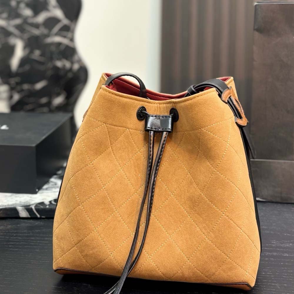 Designer Bag Top-Tier Quality Luxury Suede Diamond Grid Water Bucket Bag Classic Suede Retro Fashion Adjustable Shoulder Strap Handbag Purse Fashion