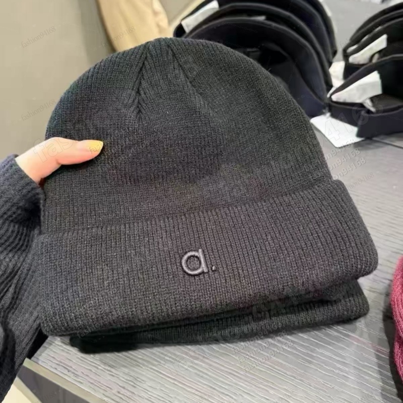 Designer Beanie Designer Hats for Men Knitted Bonnets Winter Hat Fall Thermal Skull Cap Casual Travel Classical Luxury beanies Black Grey Bonnet Hom
