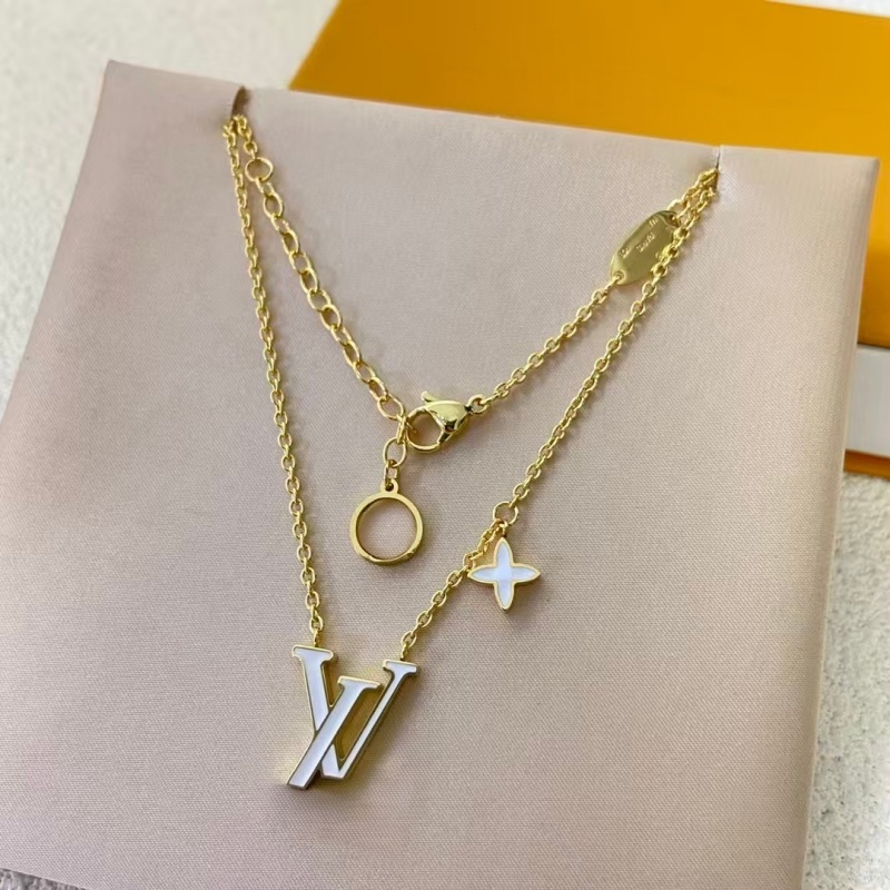Designer Gold For Women Pendant Necklace Bracelets Earrings Elegant L Necklaces High Quality Wedding Jewellery Letters Jewelry Party Gift Necklace C