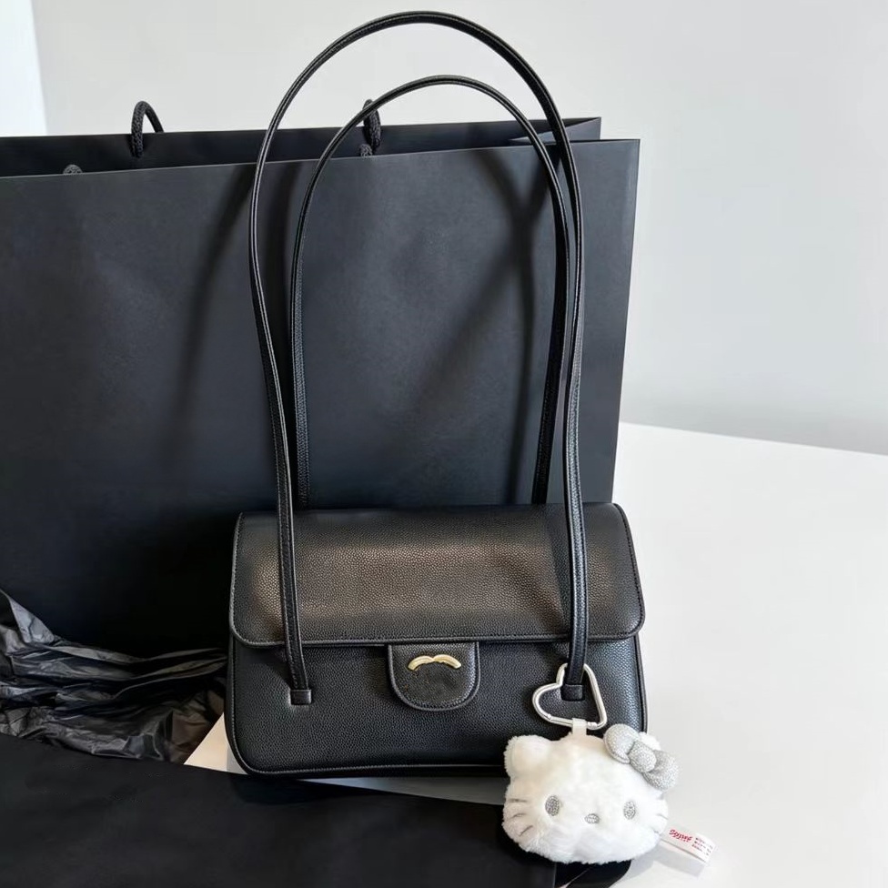 Black leather shoulder bag Woman Designer Bag woman for Handbag 26p Luxury Cross body Top Handle flap Cosmetic bag Tote bags fashion evening underar