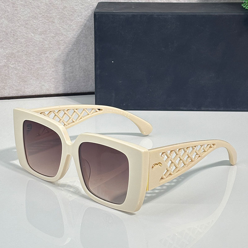 27SS Autumn Winter Fashion Paris Brand Designer Sunglasses CH5567 White Acetate Nylon Square Womens Sunglasses Personalized Mesh Legs Fashion Show T