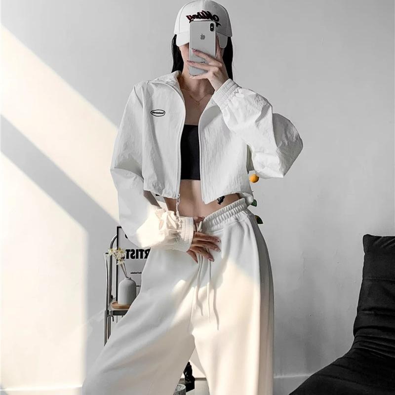 Womens Point Collar Velvet Button Down Blouse Sequin Covered Raglan Long Sleeve Contrast Fabric Panel Solid Velvet Cuff Relaxed Loose Fit Long Sleev
