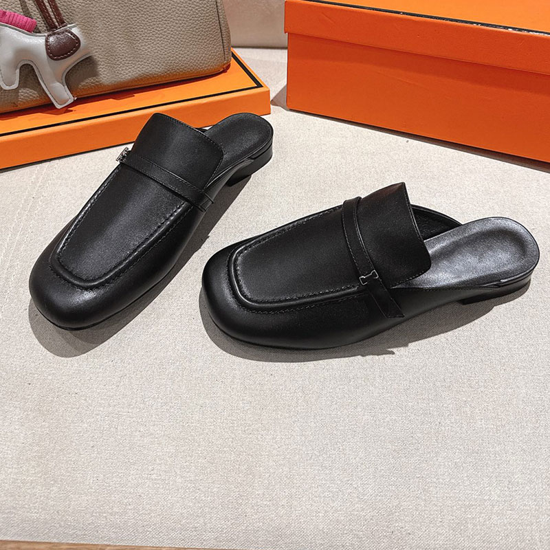 Designer Shiny Calfskin Vacation Moccasins Mules Womens Solid Flat Casual Half Slippers Ladie Fashion Outdoor Lazy Shoes Leather outsole Size 35 41